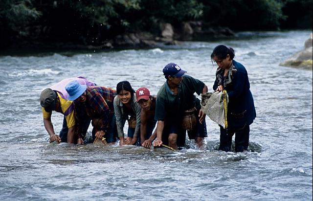 63 laos luang prabang fescher henri nouhot2050