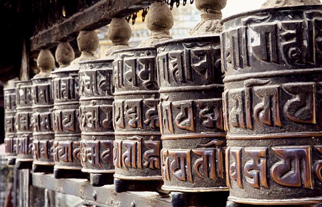 22 nepal stupa on the hill811 DxO